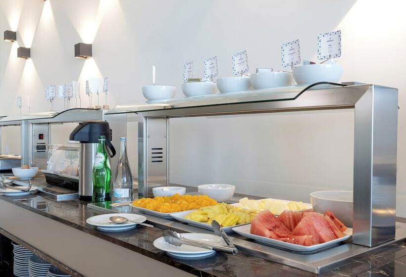 فندق Oporto Airport & Business