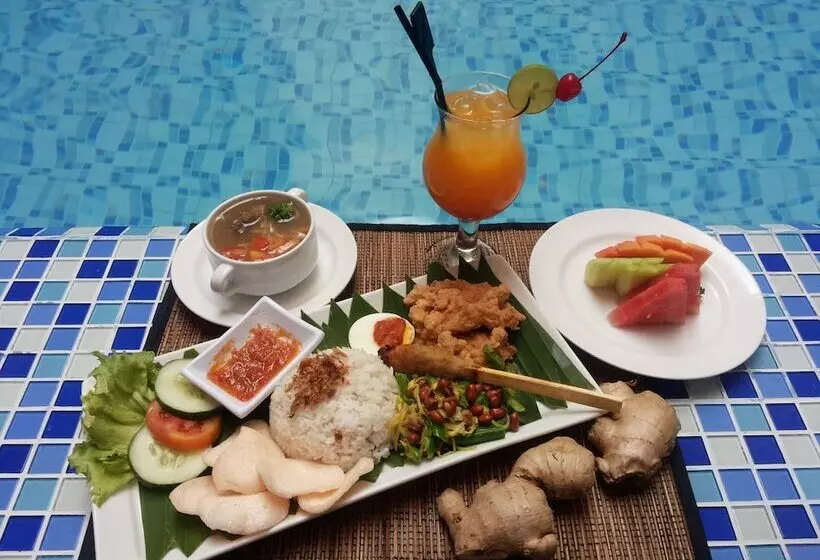 هتل The Rivavi Legian
