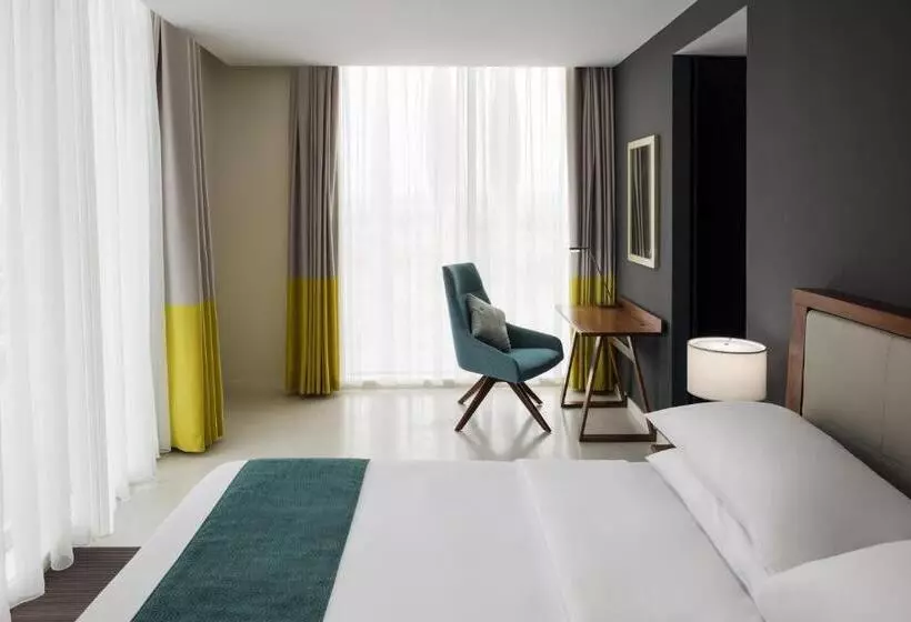 Hotelli Staybridge Suites Al Khobar, An Ihg