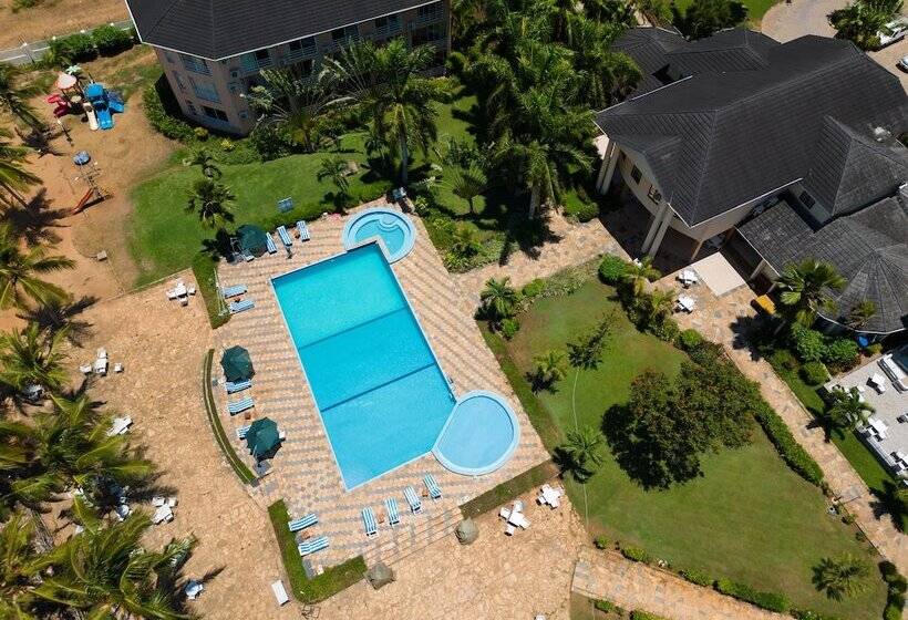 Отель Tanga Beach Resort & Spa