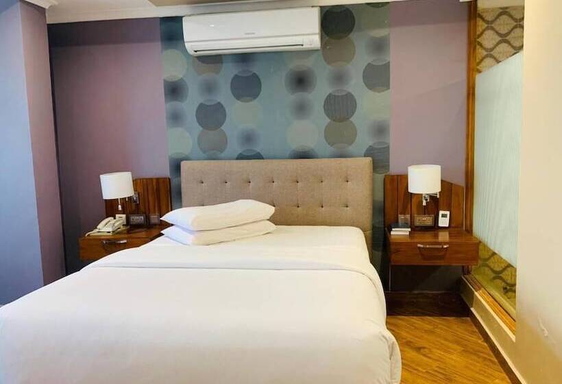 Отель Tanga Beach Resort & Spa