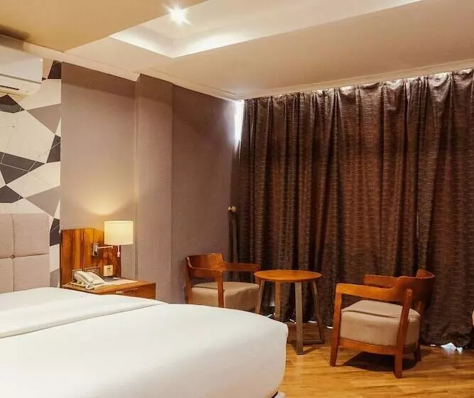 ホテル Tanga Beach Resort & Spa