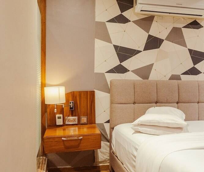 Отель Tanga Beach Resort & Spa