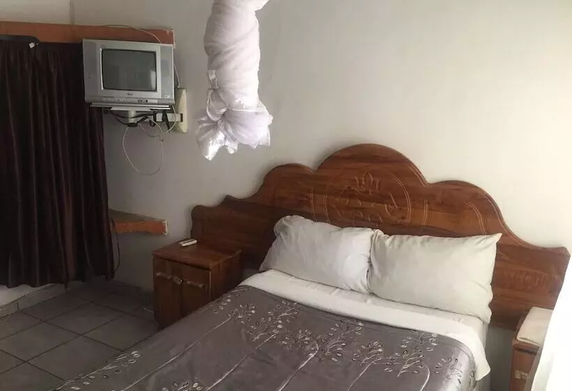 پانسیون Kana Guest House