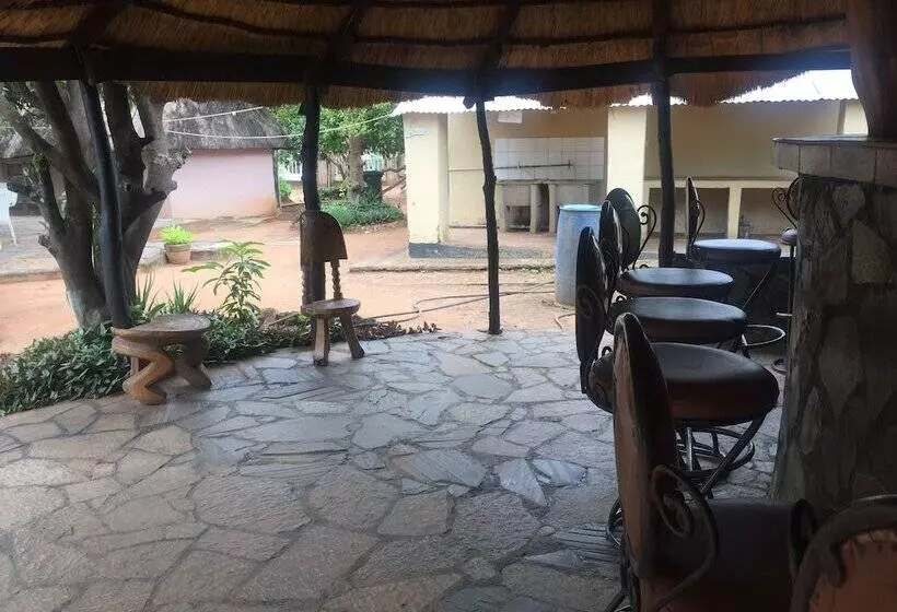 پانسیون Kana Guest House