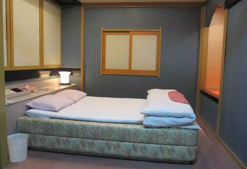 River Side Hotel Aoi Adults Only