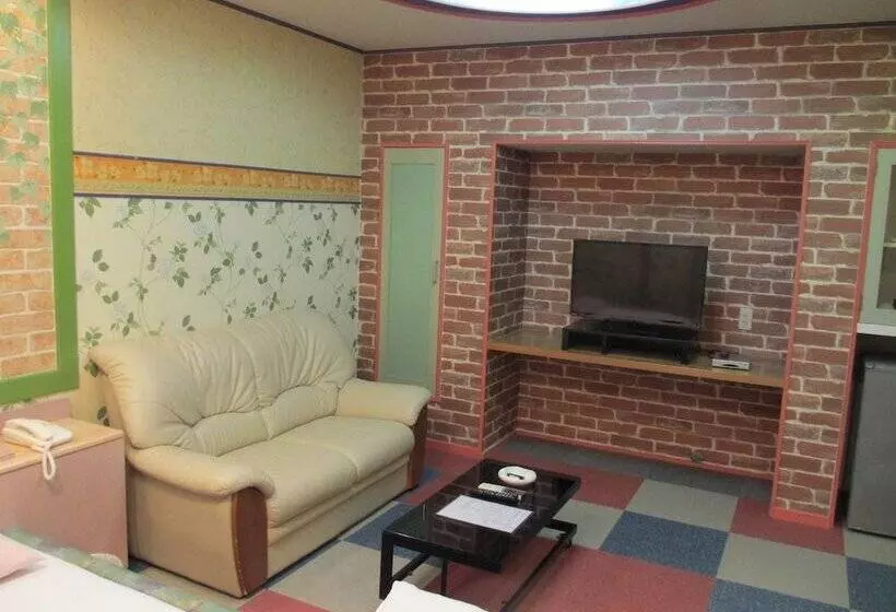 River Side Hotel Aoi Adults Only