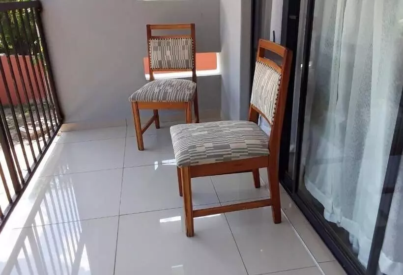 تختخواب و صبحانه Coats Valley House