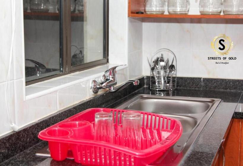 צימר Streets Of Gold Guest House