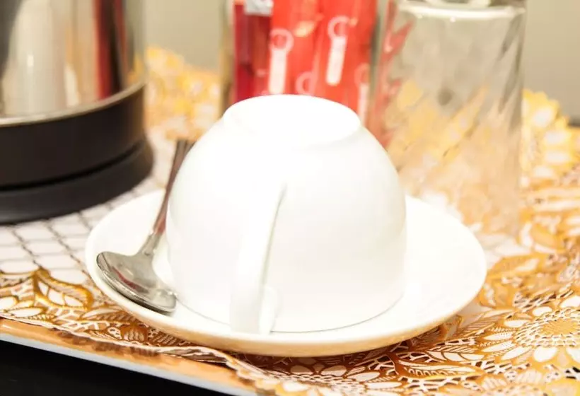 تختخواب و صبحانه Streets Of Gold Guest House