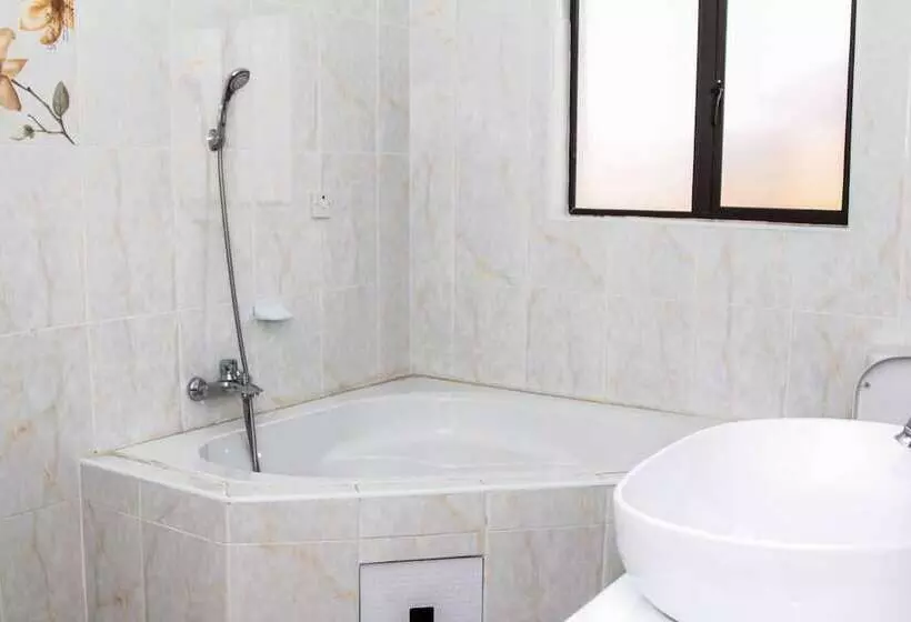 تختخواب و صبحانه Streets Of Gold Guest House