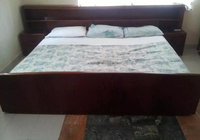 ホテル Ashfood Court