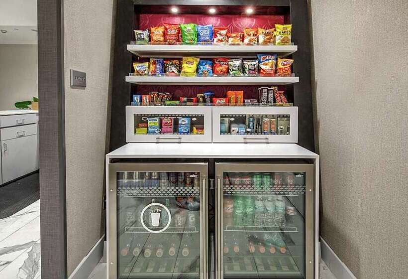 فندق Continental Miami Beach, Tapestry Collection By Hilton