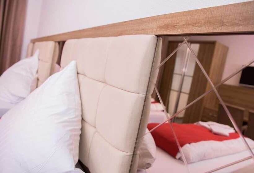 هتل Hausen Obertshausen Frankfurt