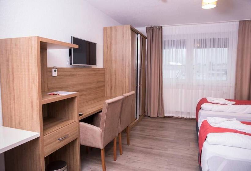 هتل Hausen Obertshausen Frankfurt