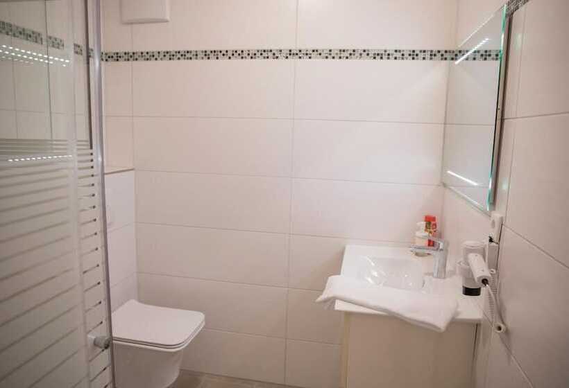 هتل Hausen Obertshausen Frankfurt