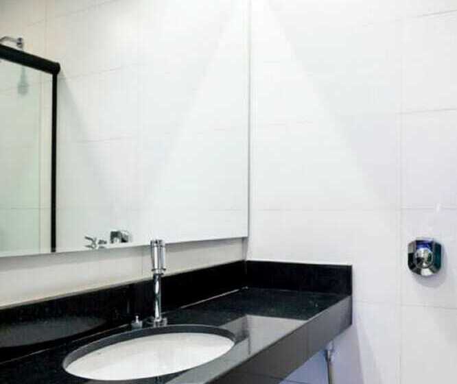 ホテル Icarai Suites