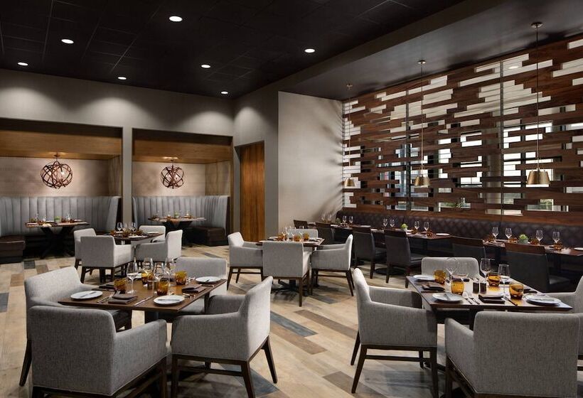 Marriott Dallas Allen Hotel & Convention Center