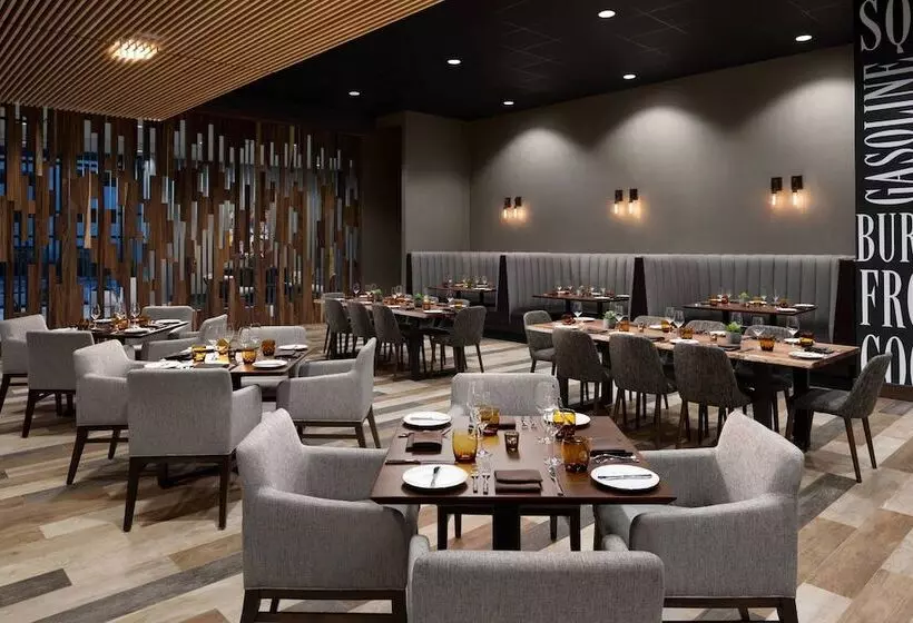 Marriott Dallas Allen Hotel & Convention Center