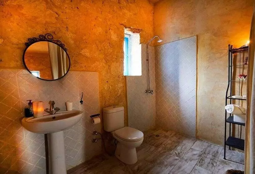 هتل Siwa Relax Retreat   Adults Only