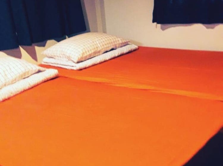 בית מלון כפרי Suanrimtarn Suanphung