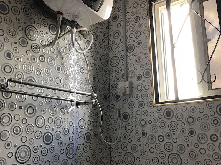 پانسیون Chibuba Airport Accomodation