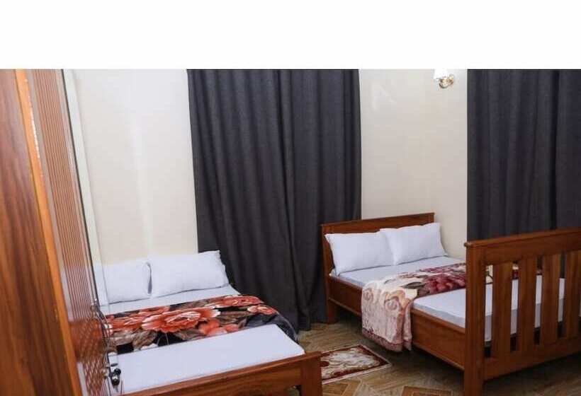 پانسیون Chibuba Airport Accomodation