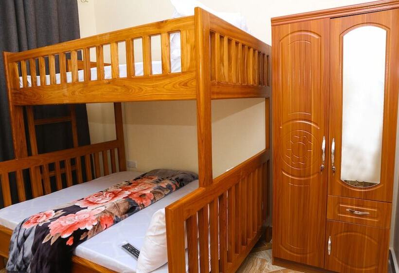 پانسیون Chibuba Airport Accomodation