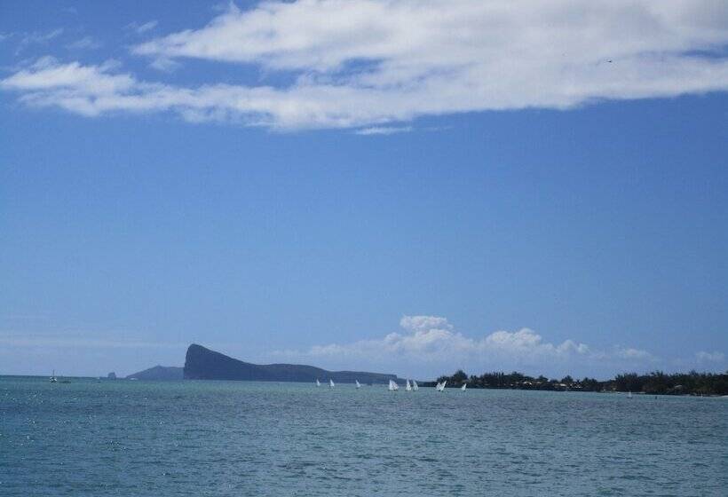 Villa Pied Dans L'eau