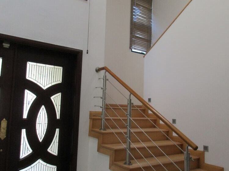 Villa Pied Dans L'eau