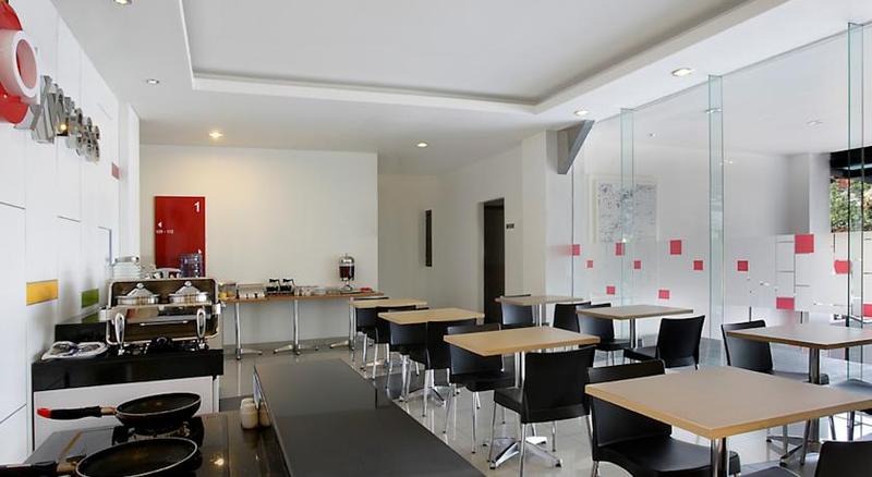 Amaris Hotel Panglima Polim 2