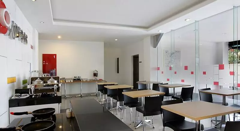 Amaris Hotel Panglima Polim 2