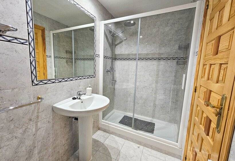 Apartamentos Gavín Biescas 3000