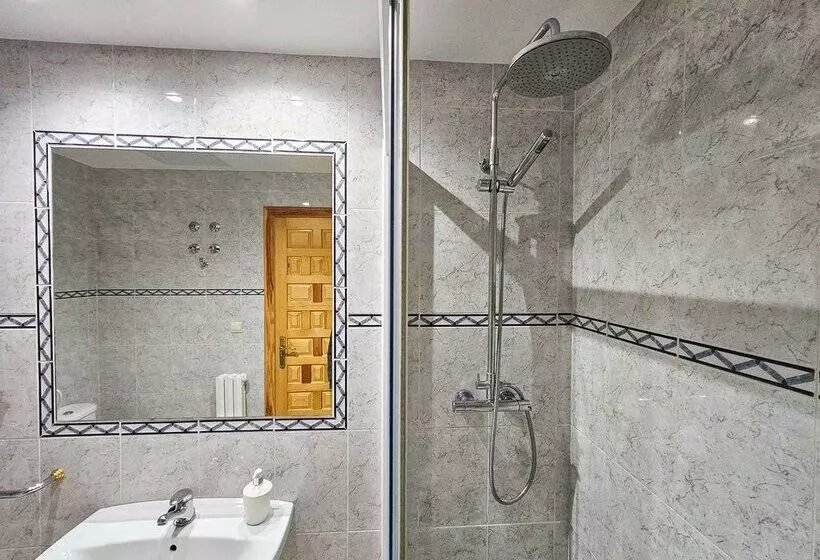 Apartamentos Gavín Biescas 3000