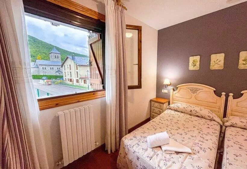 Apartamentos Gavín Biescas 3000