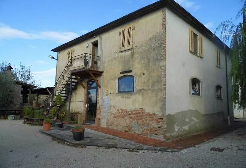 Hotelli Agriturismo Le Baccane