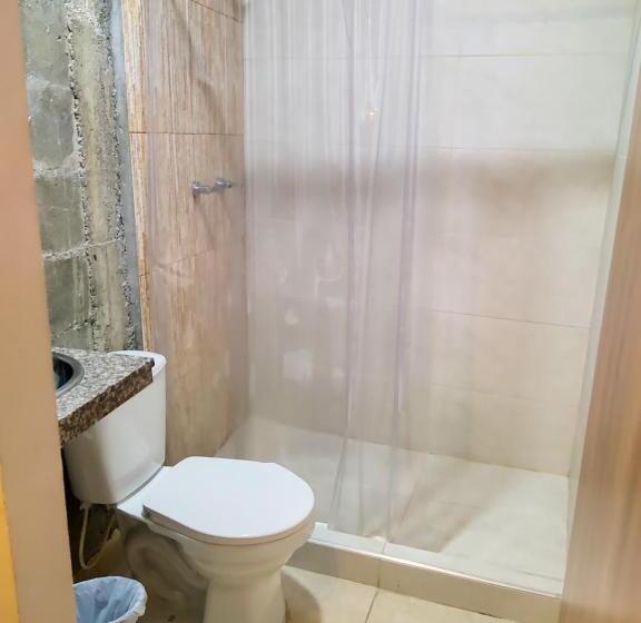 هتل Alojamiento Carriquí