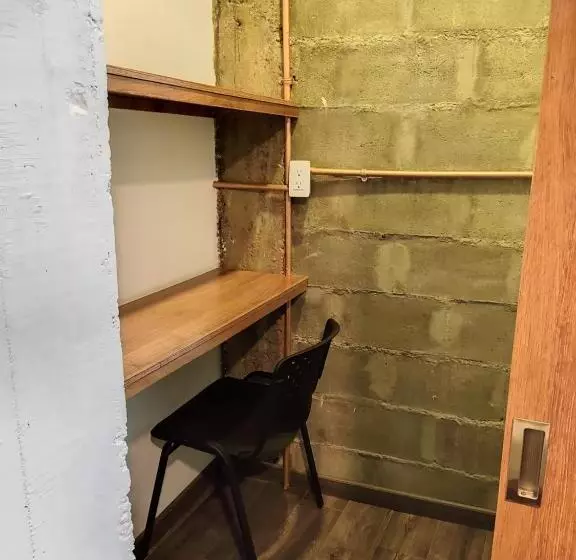 هتل Alojamiento Carriquí