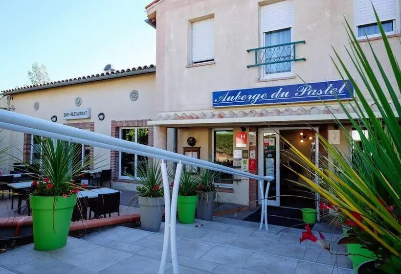 هتل Logis Hôtel   Auberge Du Pastel   Hôtel 3 étoiles Et Restaurant