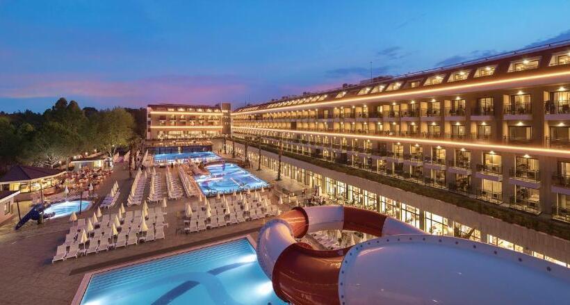 هتل Aydinbey Queen S Palace & Spa   Ultra All Inclusive