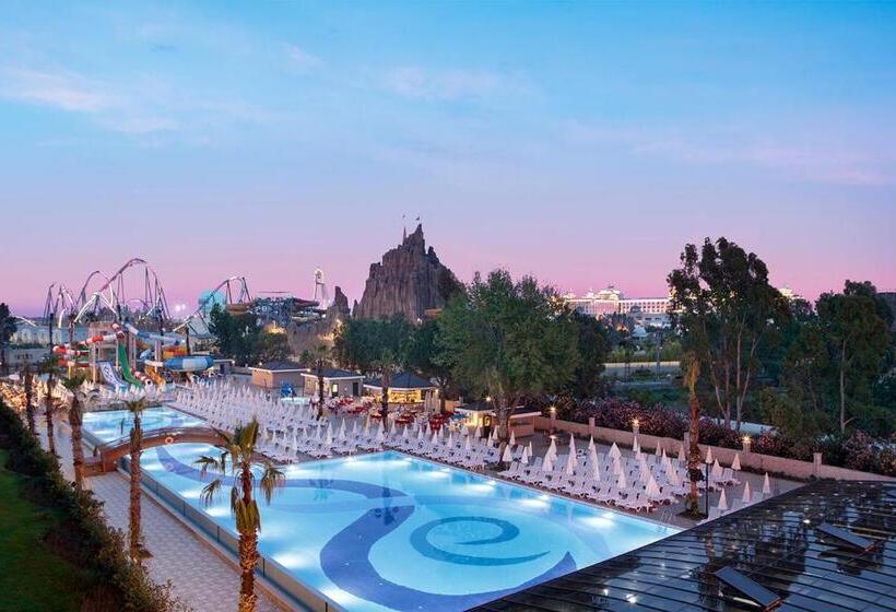 هتل Aydinbey Queen S Palace & Spa   Ultra All Inclusive