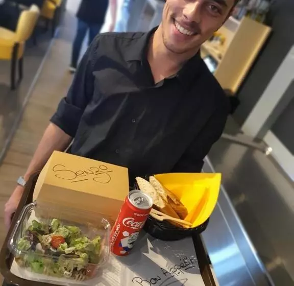 Brit Hotel Confort Manosque Cadarache