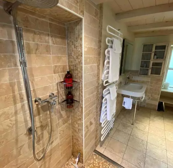 هتل Chez Alain Prevu By Stay Swiss