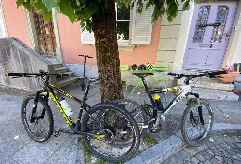 هتل Chez Alain Prevu By Stay Swiss