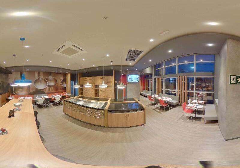 בית מלון כפרי Ibis Natal