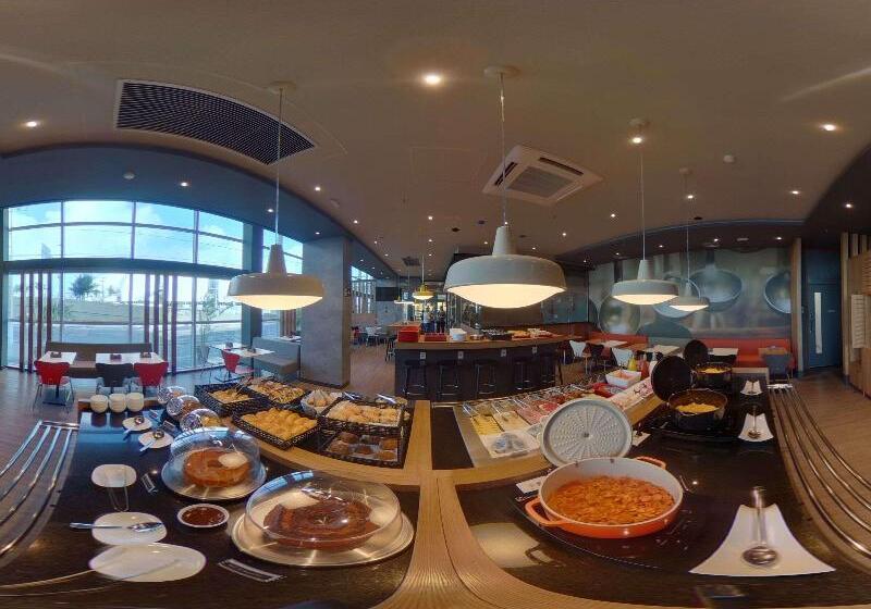 בית מלון כפרי Ibis Natal