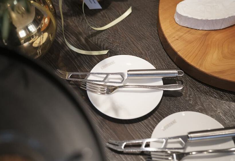 Szálloda La Couronne Atelier Dependance