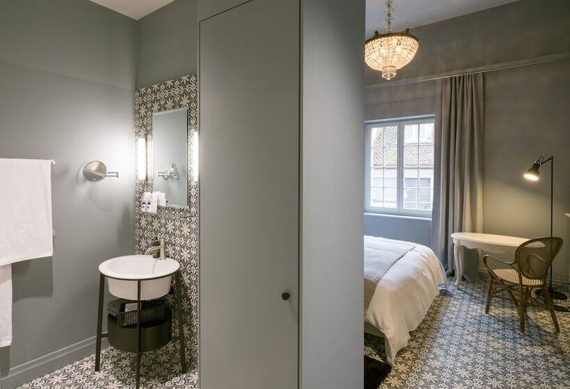 Szálloda La Couronne Atelier Dependance