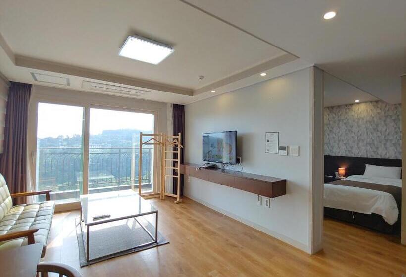 ホテル Jeju Lavender