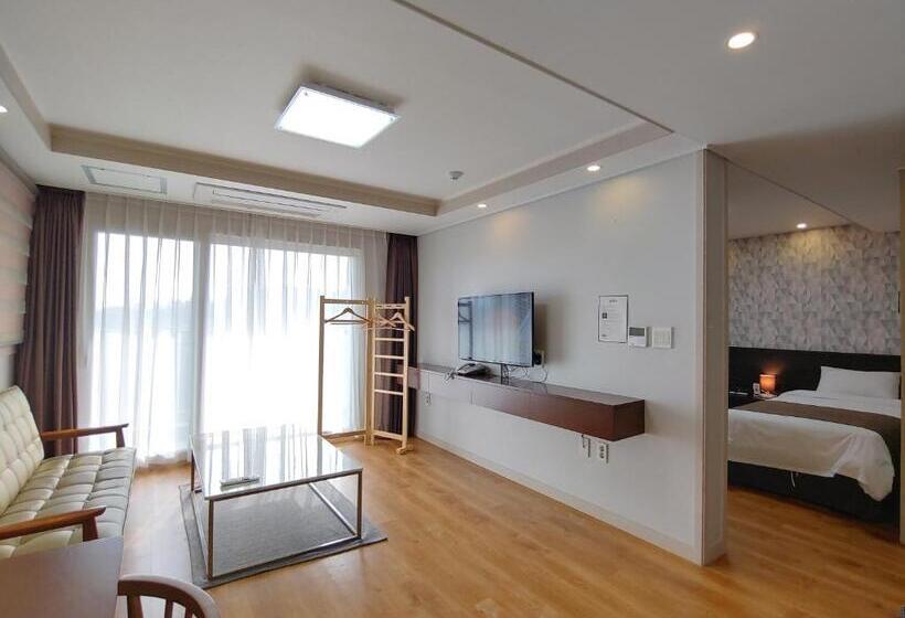 ホテル Jeju Lavender